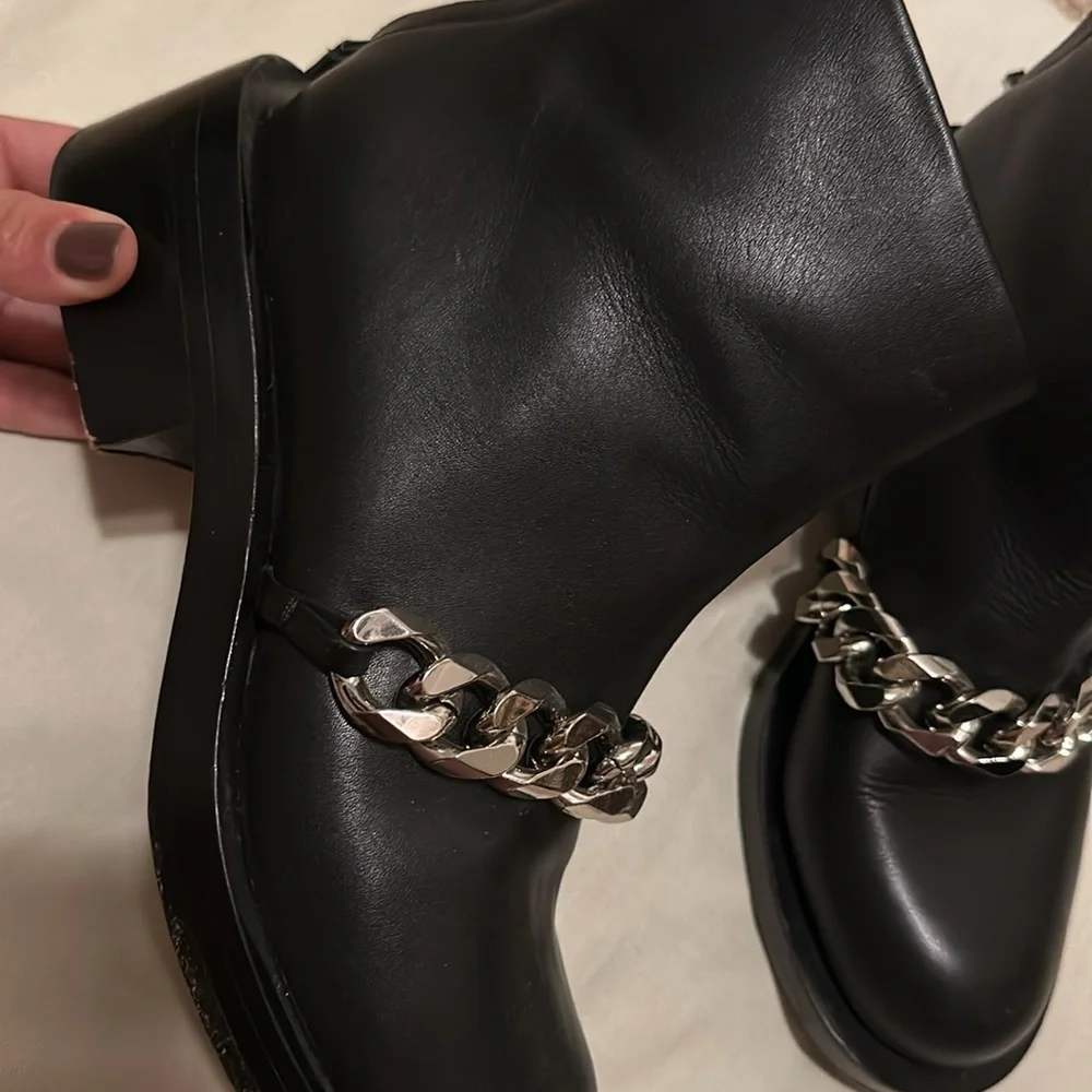 Givenchy boots black with silver chain - Picture 4 of 16